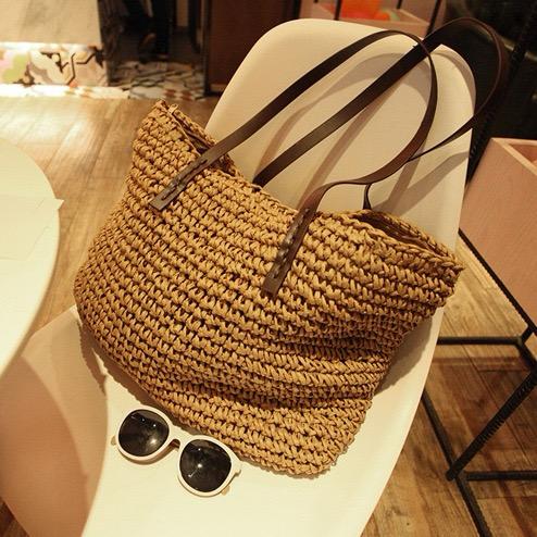 A Beachside Dream: Layfoo's Paper Woven Tote Bag with Large Capacity and Chic PU Handle